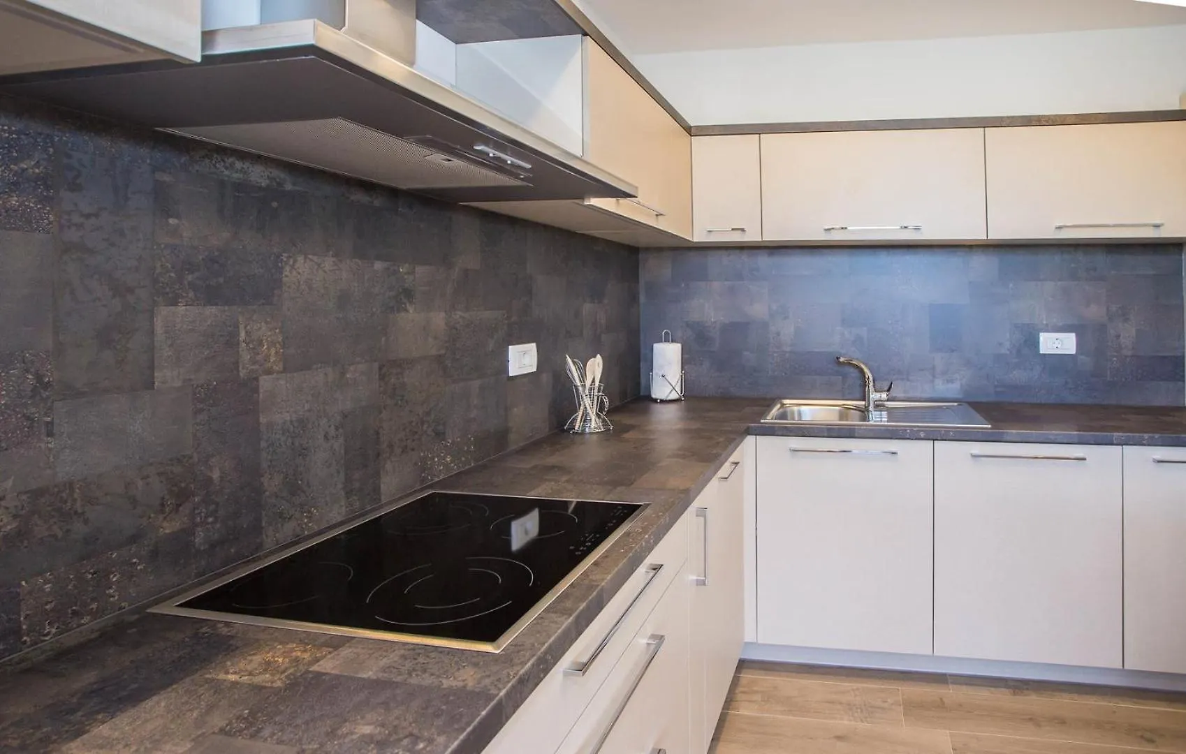 Three Bedroom Apartment Milohanic IV Poreč