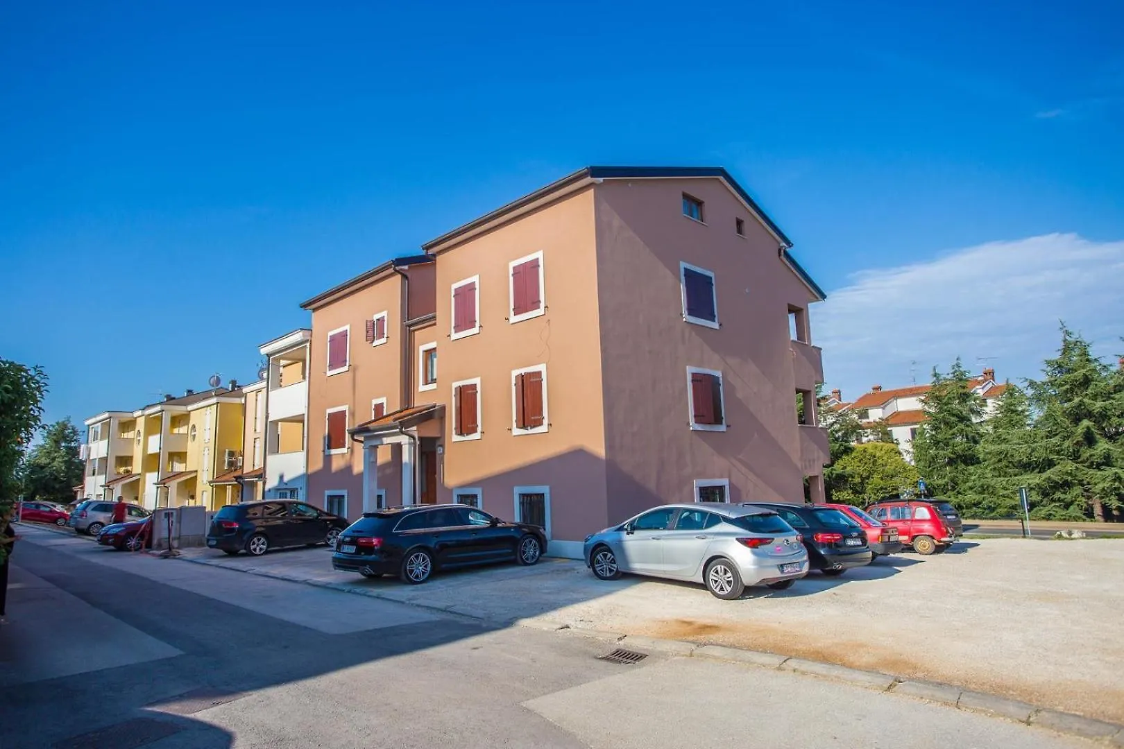 Three Bedroom Apartment Milohanic IV Porec